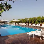 Radisson Blu Es. Hotel,