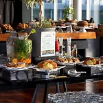 מלון Radisson Blu Es. Hotel, רומא