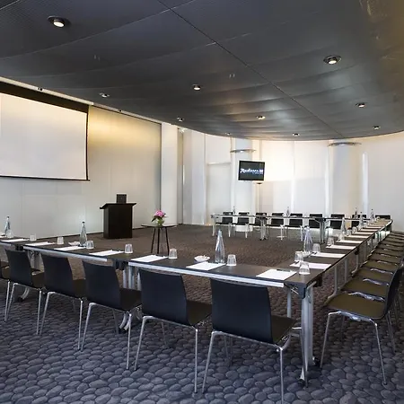 Radisson Blu Es. Hotel,