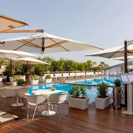 Radisson Blu Es. Hotel,