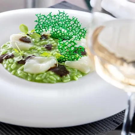 Radisson Blu Es. Hotel, Hotel 5*