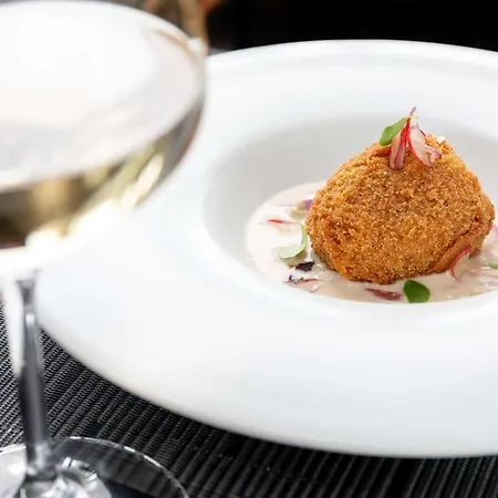 Radisson Blu Es. Hotel,