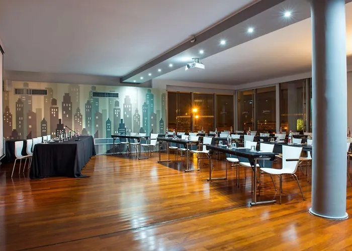 Hotell Radisson Blu Es. Hotel,