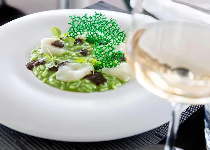 Radisson Blu Es. Hotel, Hotell 5*