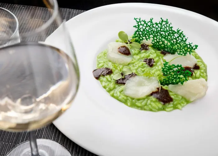 Radisson Blu Es. Hotel, Hotell 5*