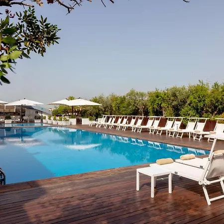 Radisson Blu Es. Hotel,