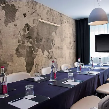 Radisson Blu Es. Hotel, Hotel Roma