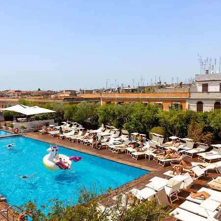 Radisson Blu Es. Hotel, 5*