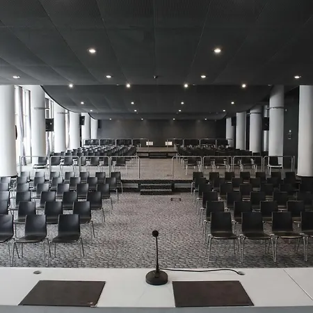 Radisson Blu Es. Hotel, 5*