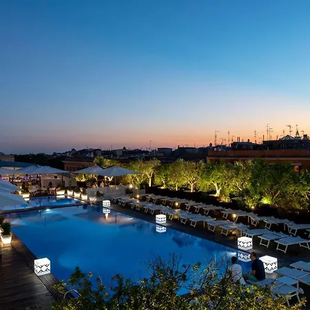 Отель Radisson Blu Es. Hotel, 5*